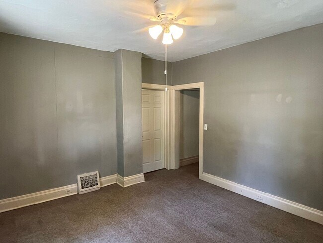 Building Photo - 4 Bed 2 Bath Single Family Home in Wausau