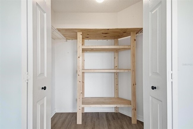 Building Photo - 14 Westmoreland Dr