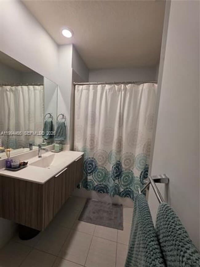 Building Photo - 10222 NW 64th Way