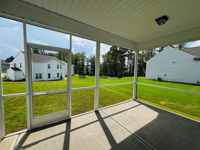 Building Photo - Like-New Home Near Downtown Fuquay with Mo...