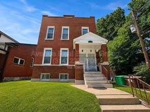 Building Photo - 4415 S Compton Ave