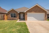 Building Photo - 2207 Medford Ct