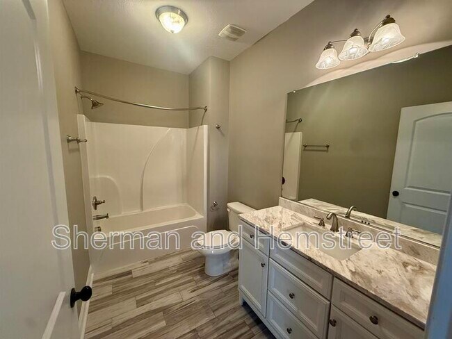 Building Photo - 4239 Windslow Dr