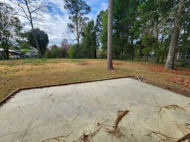 Building Photo - 7547 Decatur Dr