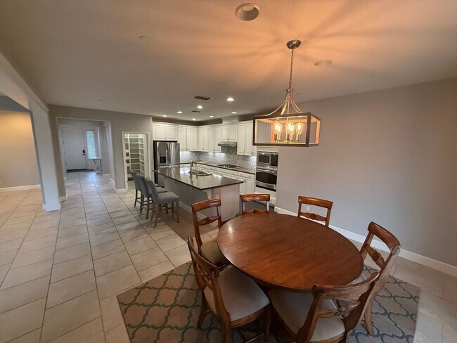 Building Photo - Beautiful Home in Springlake