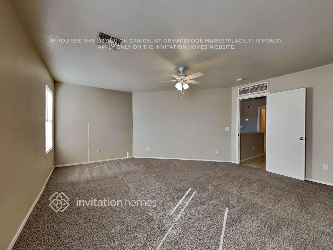 Building Photo - 2443 W Mobile Ln