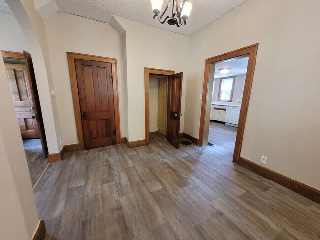 Building Photo - 757-759 17th Street