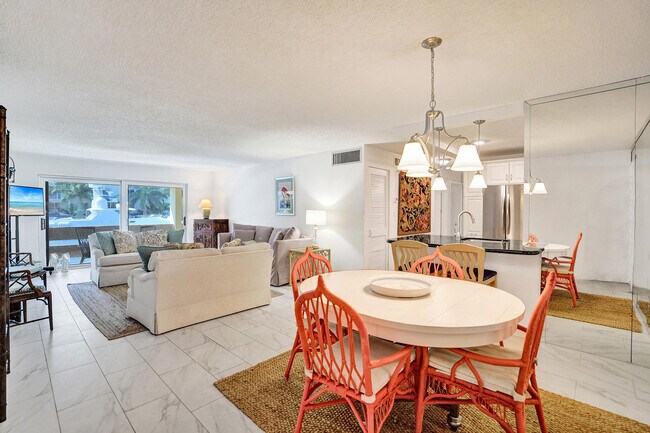 Building Photo - 1700 SE 15th St