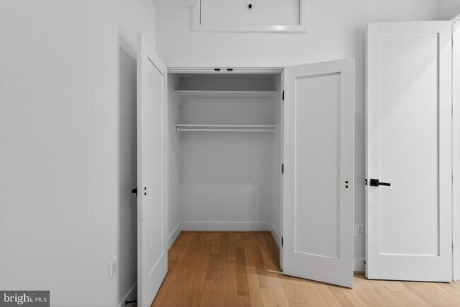 Building Photo - 1808 S St NW