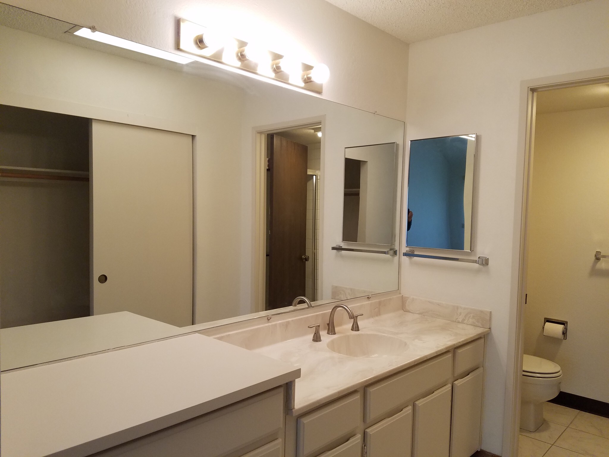 bedroom 1 bath area - 1896 Mountain Creek Ct