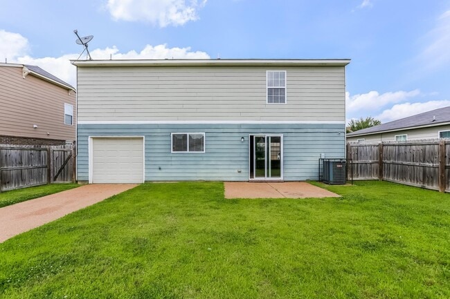 Building Photo - 10063 Chariden Dr