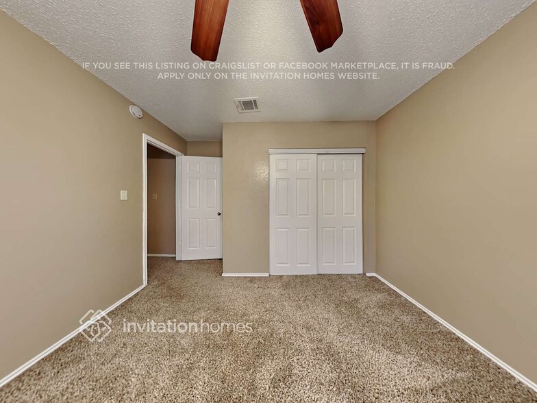 Building Photo - 4156 Hathaway Dr