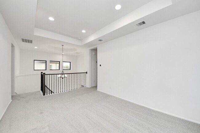 Building Photo - 10706 Ursa St