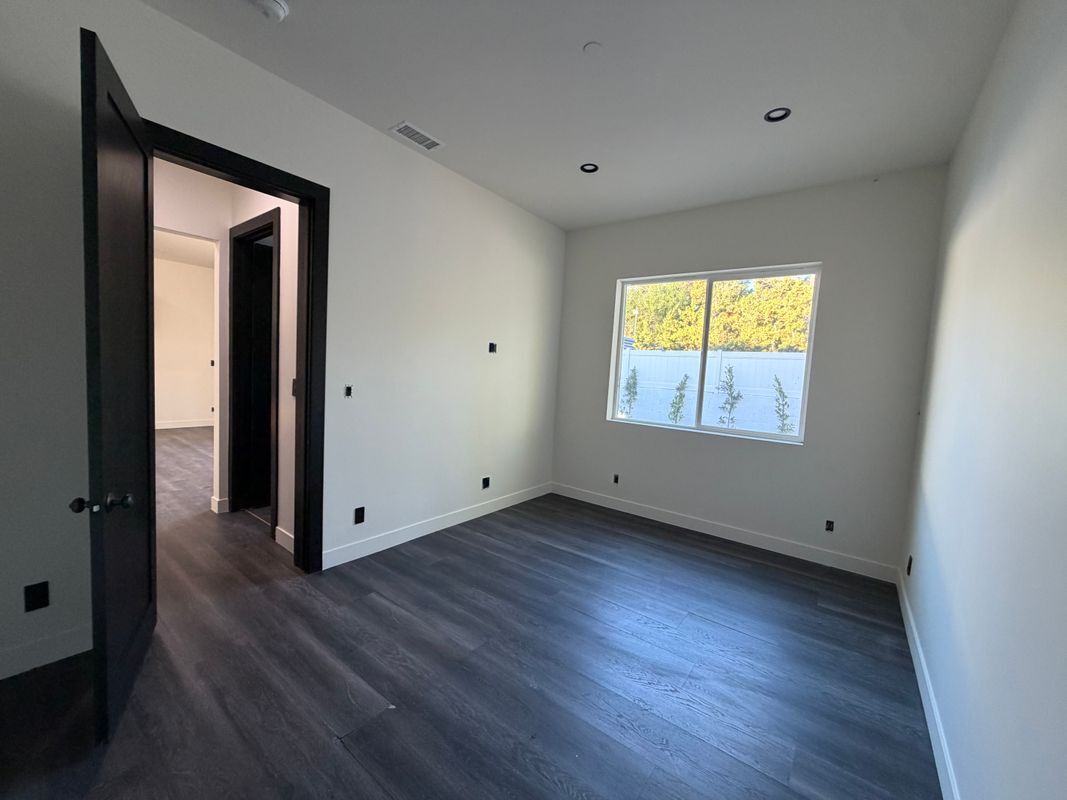 Building Photo - 6235 Penfield Ave