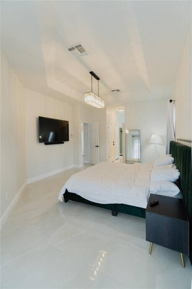 Building Photo - 1014 Corvina Dr