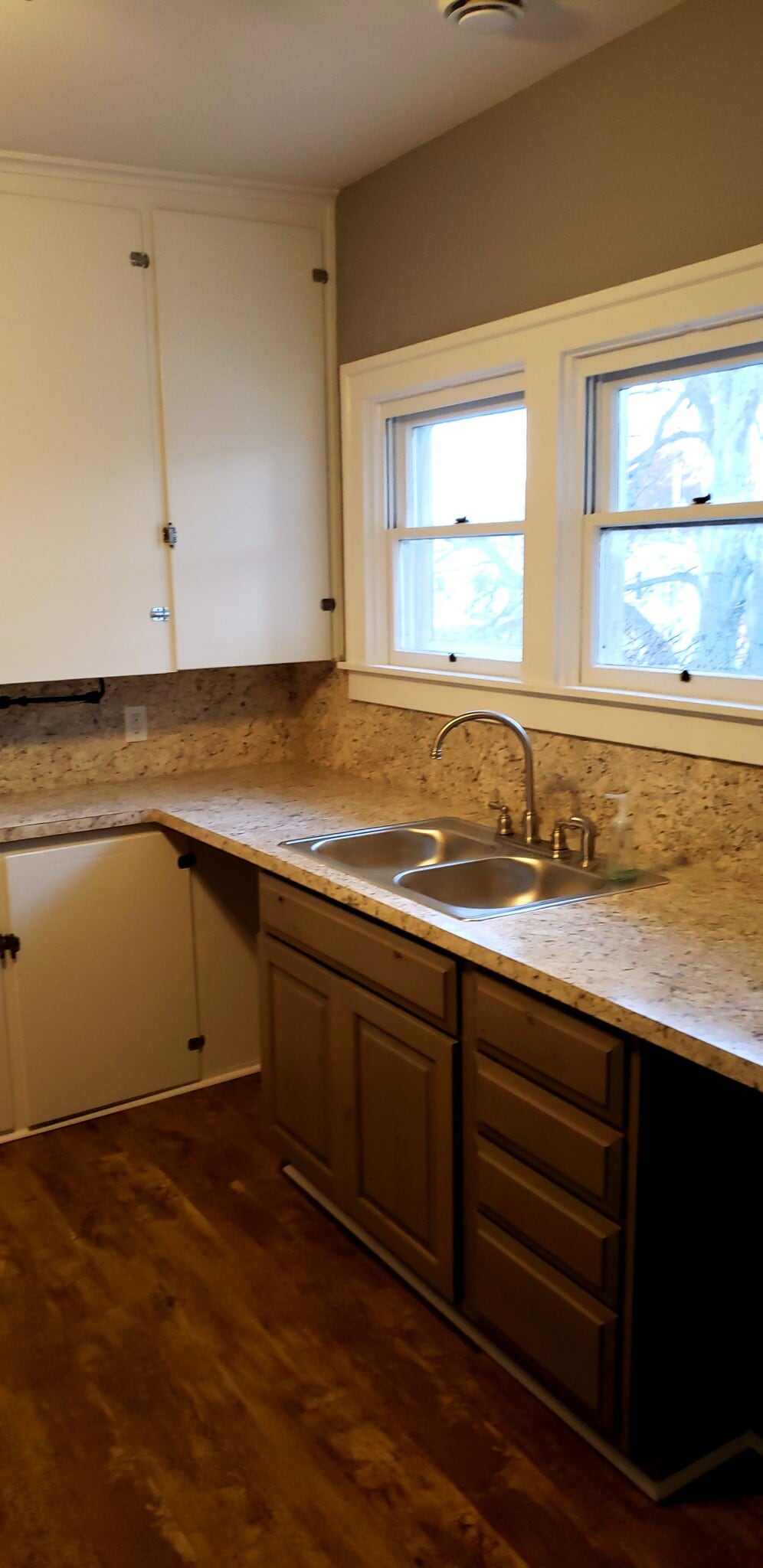 Kitchen - 314 w clinton st
