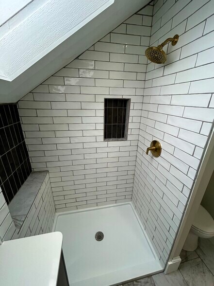 Bathroom - 252 Central Ave