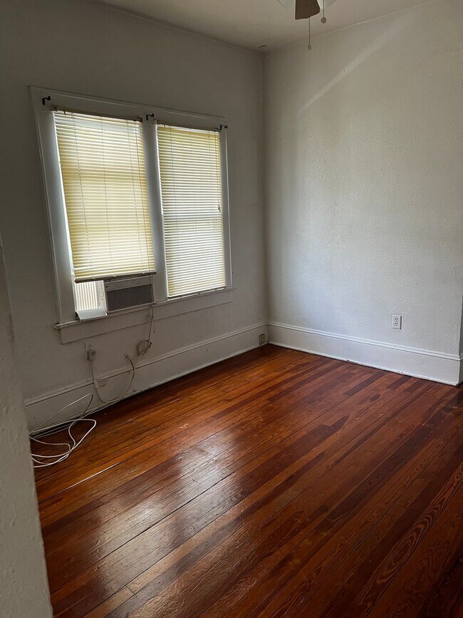 Building Photo - Downtown Orlando 1/1