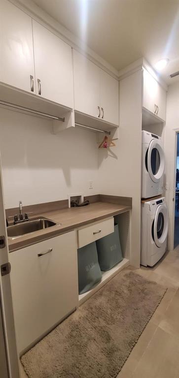 Building Photo - 11987 Globe St