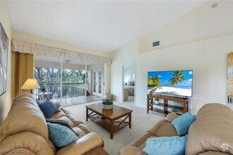 Building Photo - 736 Wiggins Lake Dr
