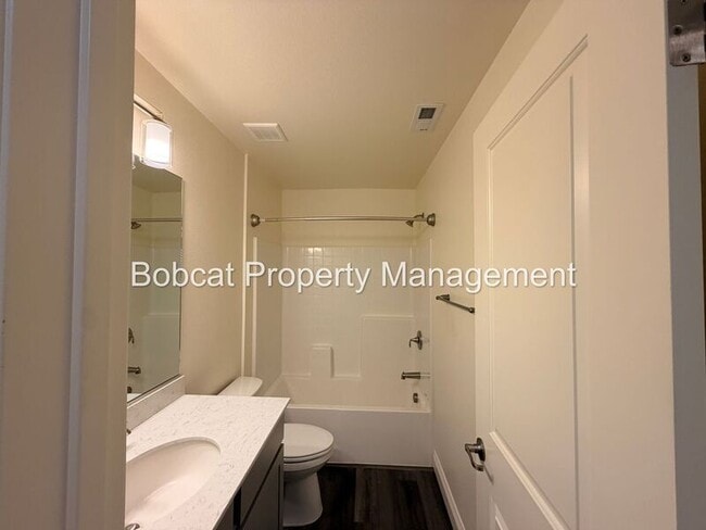 Building Photo - 1219 Correlli Ct