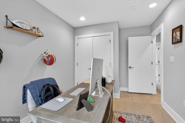 Building Photo - 151 N 2nd St