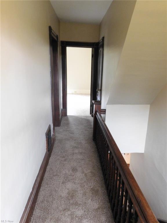 Building Photo - 16 S Hubbard Rd