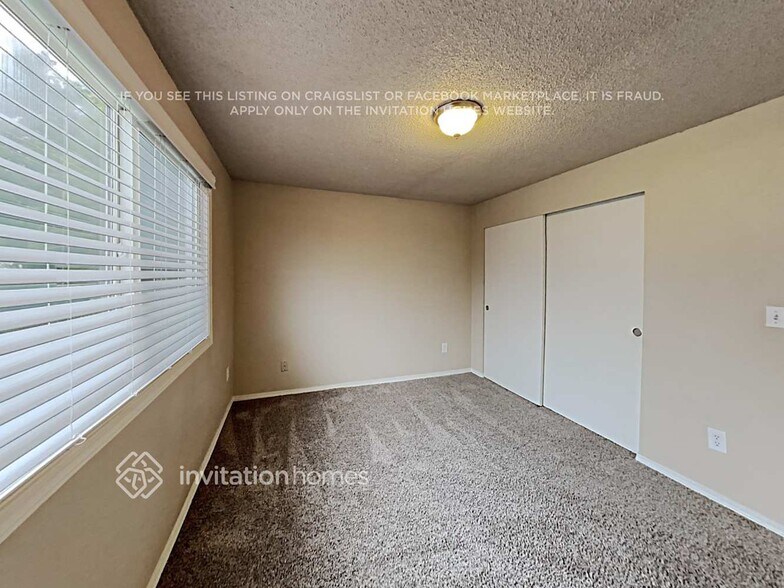 Building Photo - 1719 S 47th St