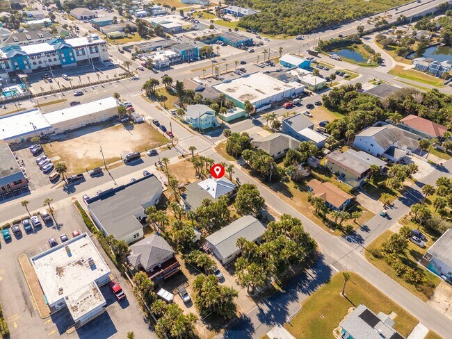 Building Photo - Historic Coquina Meets Modern Finishes 2 Bedroom 1 Bath Duplex in the Heart of Flagler Beach