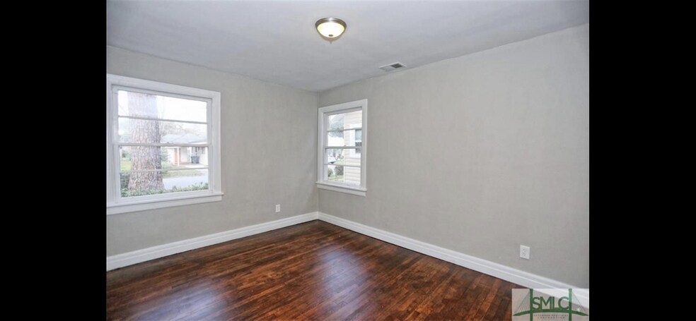 Building Photo - 1309 E 35th St