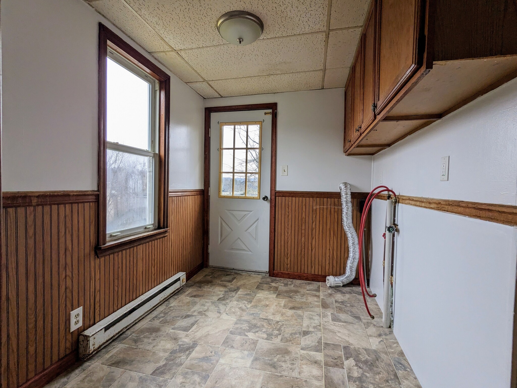 Laundry room and rear porch access - 411 Pennsylvania Avenue