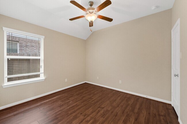 Building Photo - 13810 Rosemere Ln