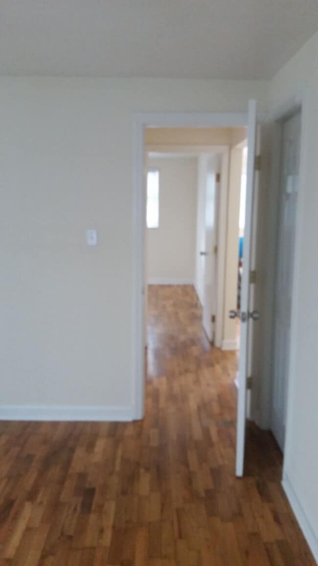 Building Photo - cute place