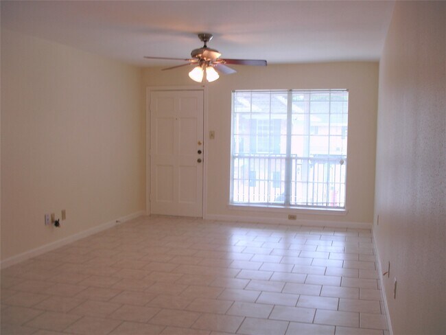 Building Photo - 14333 Memorial Dr
