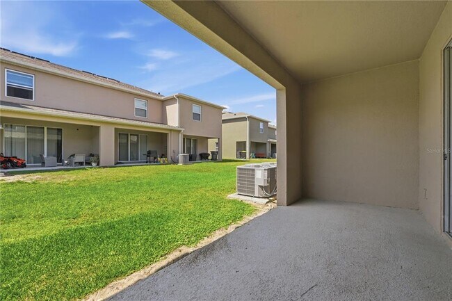 Building Photo - 1228 Yellow Finch Dr