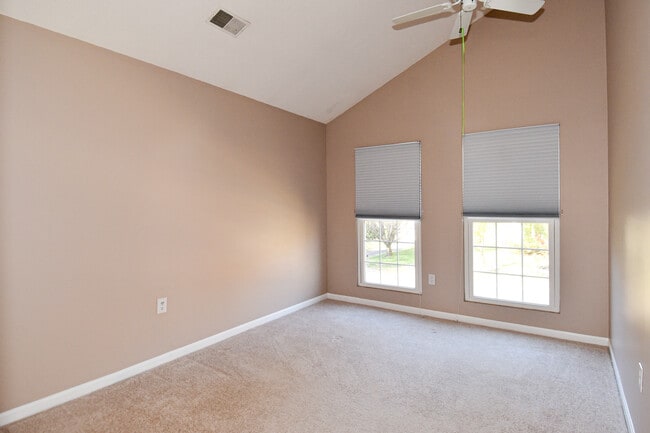 Building Photo - 6803 Woodstone Pl