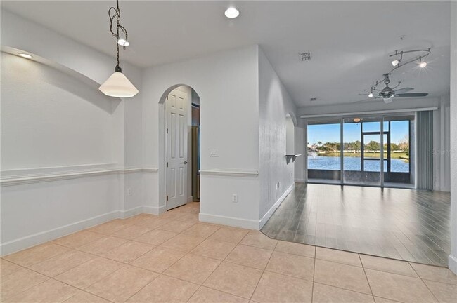 Building Photo - 2501 Harwich Dr