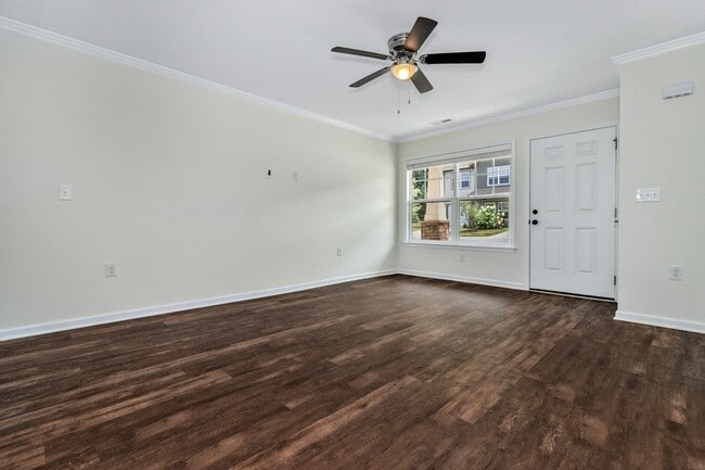 Building Photo - 1216 Pauline Trail Dr