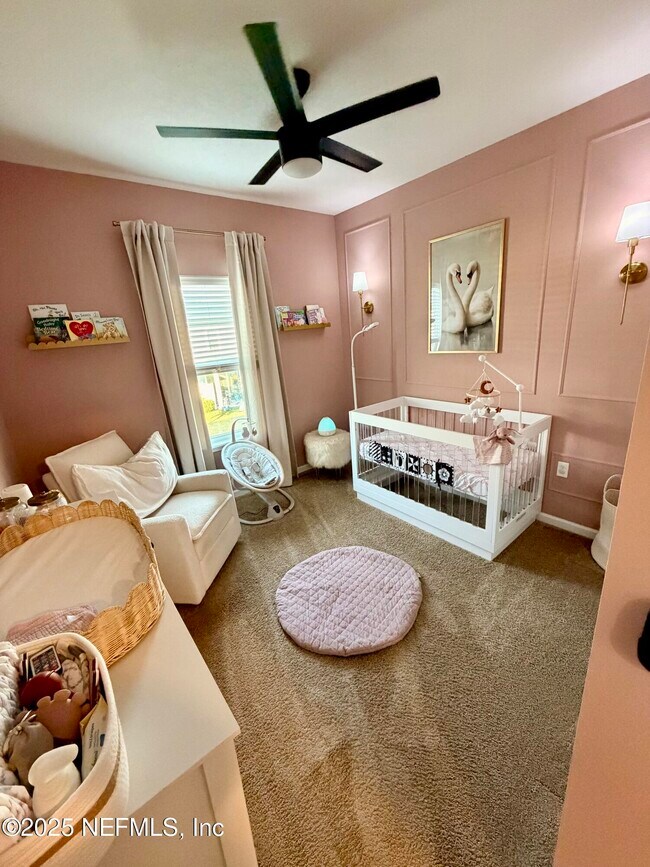 Building Photo - 293 Pine Bluff Dr