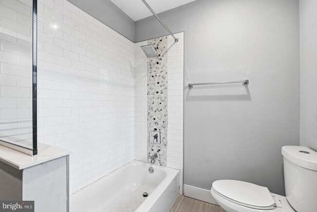 Building Photo - 2106 Manton St