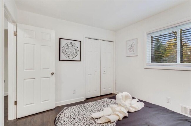 Building Photo - 3490 Turner Heights Dr