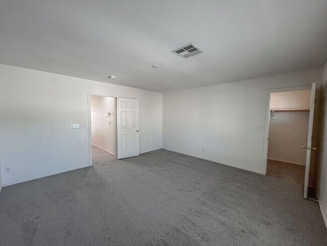 Building Photo - Charming Two-Story Home with Spacious Layout!