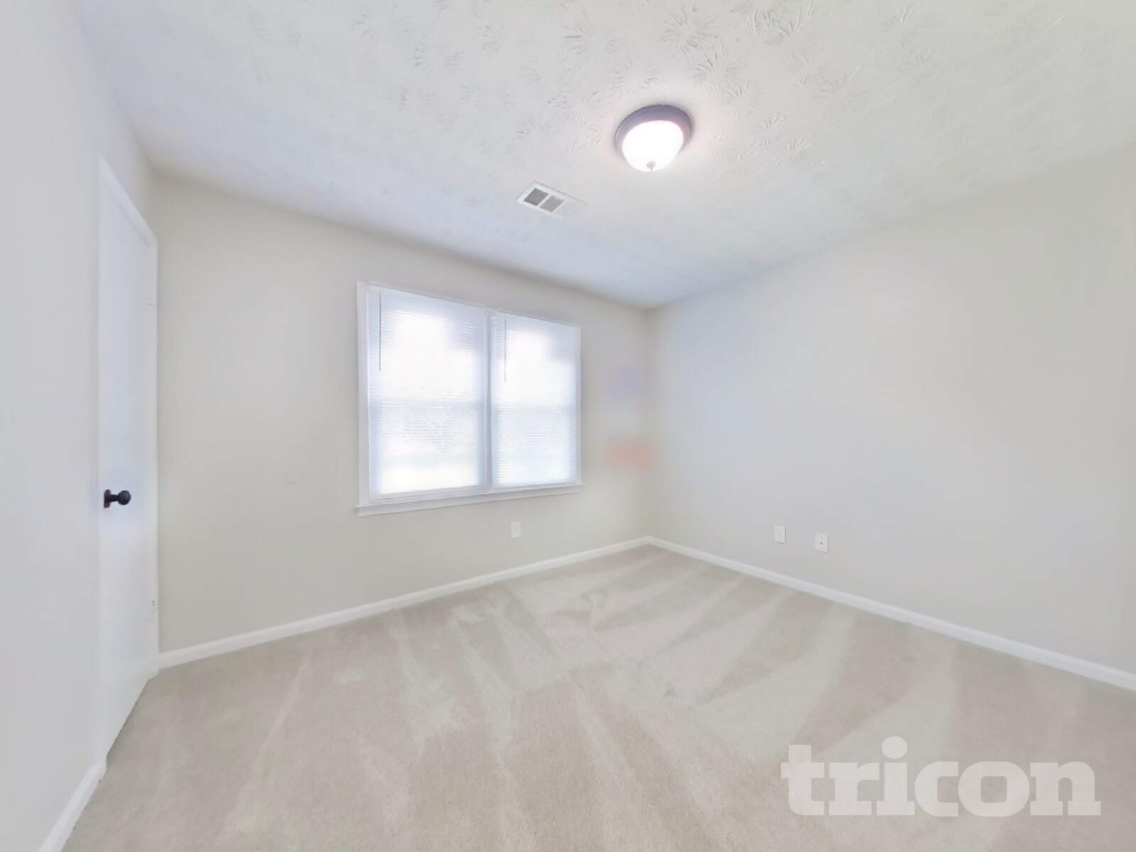 Building Photo - 55 6th Ave