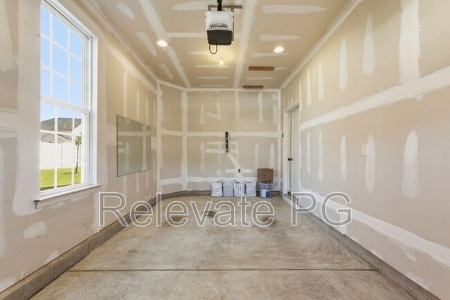 Building Photo - 8907 Ringview Dr