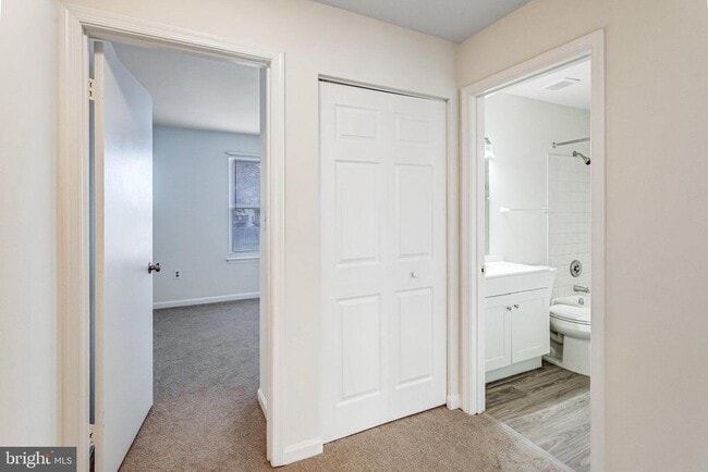 Building Photo - 15324 Gunsmith Terrace