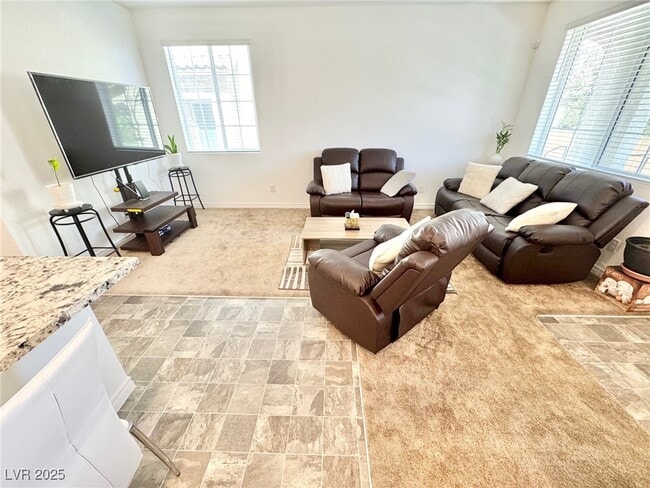 Building Photo - 20 Barbara Ln