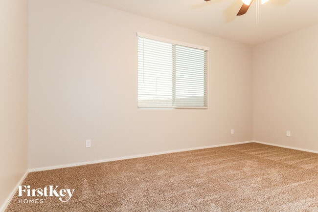 Building Photo - 25123 N 143rd Dr