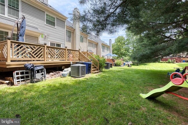 Building Photo - 708 Leister Dr