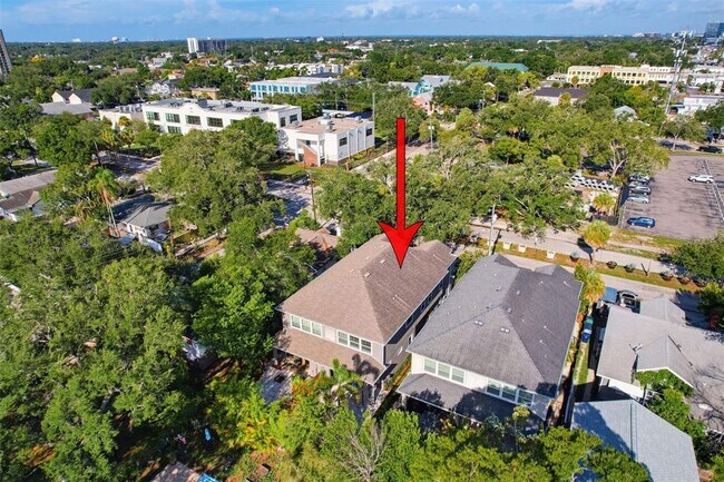 Building Photo - 112 S Bungalow Park Ave