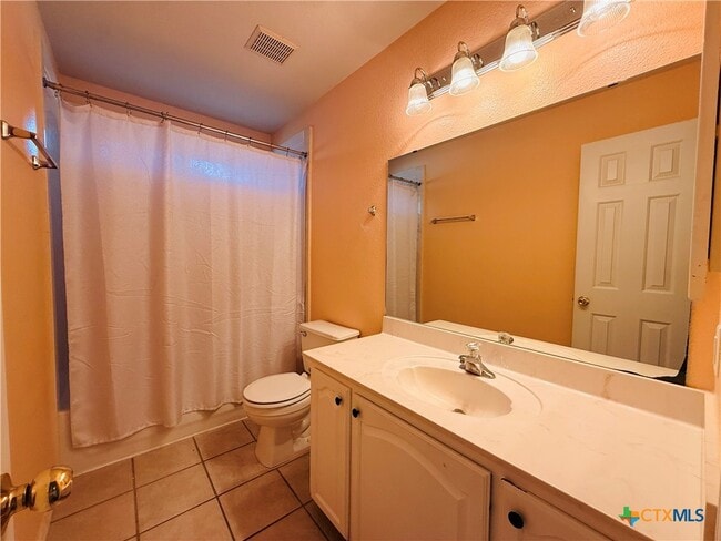 Building Photo - 109 W Great Plains Trail